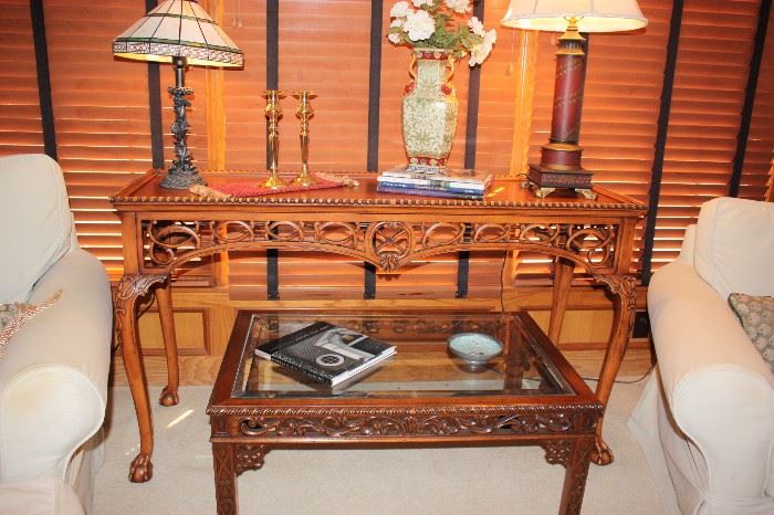 ARDLEY HALL Claw Foot Mahogany Chippendale Sofa Table/ Hickory  White  coffee table