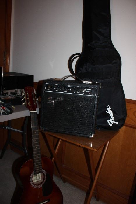 Squire amplifier, Fender electric guitar, Kent guitar