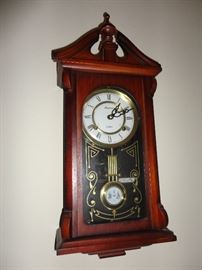 Alana clock