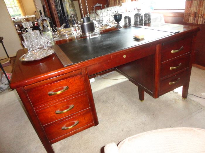 Beautiful vintage partners desk from the 1960's - very solid and in great condition.  Made by Jasper Office Furniture 