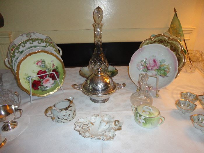 Pretty collection of assorted plates, bowls and plated silver butter dish
