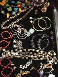 COSTUME JEWELRY 