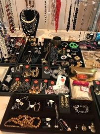 HUGE SELECTION OF COSTUME JEWELRY 