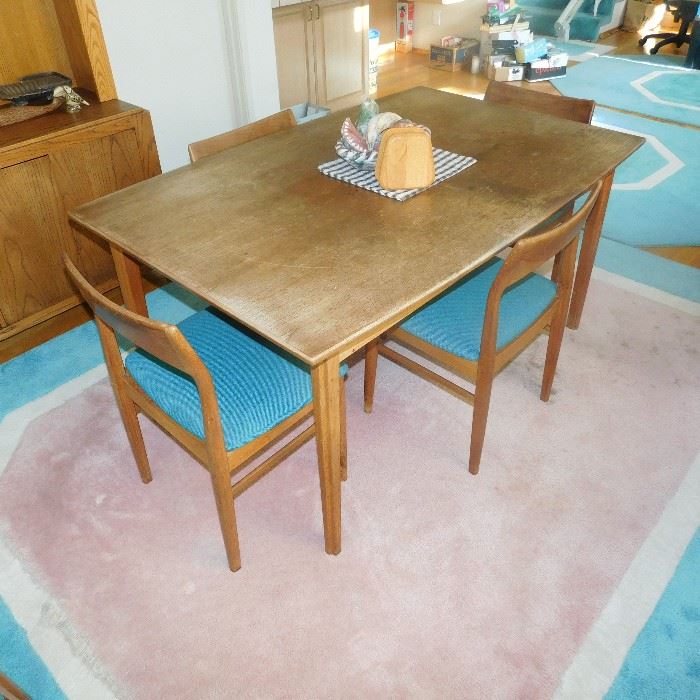 Dyrlund Mid Century dining set