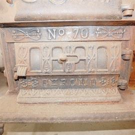 Phillips & Buttorff #70 antique salesman sample mini stove