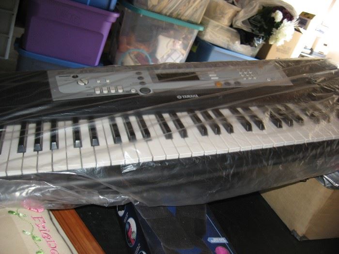 Yamaha Electronic  keyboard