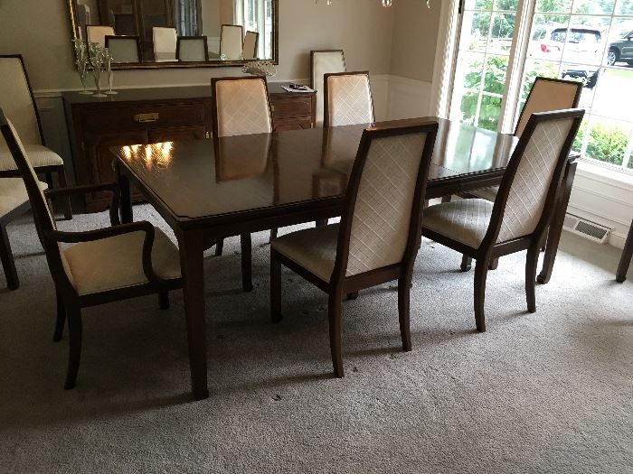 DAVIS Cabinet Company Dining Room Table w/3 Leaves, 10 Chairs ( 2 Arm & 8 Side)