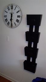 Wall clock and organizer