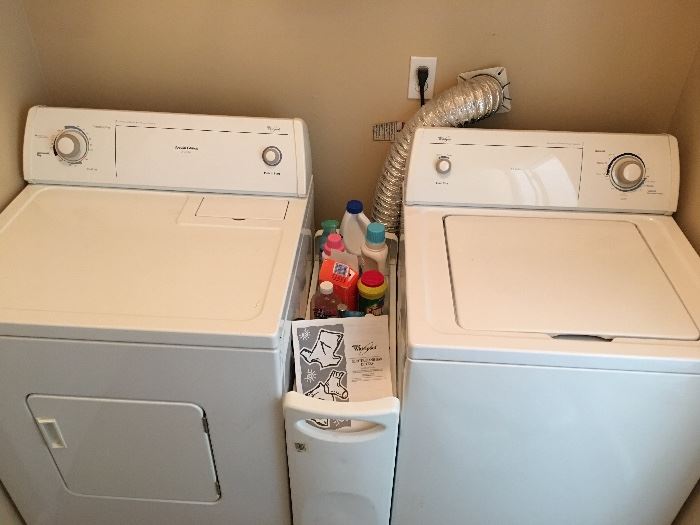 Matching Whirlpool Washer & Dryer