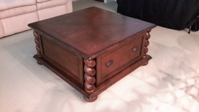 Large coffee table with barley twist corners and 2 drawers.