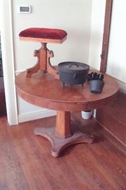 Vintage round ped. dining table, Victorian walnut organ stool and antique cast iron pot & dipper.