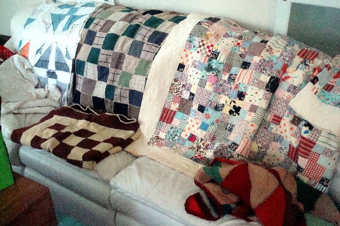 Quilts & quilt tops.