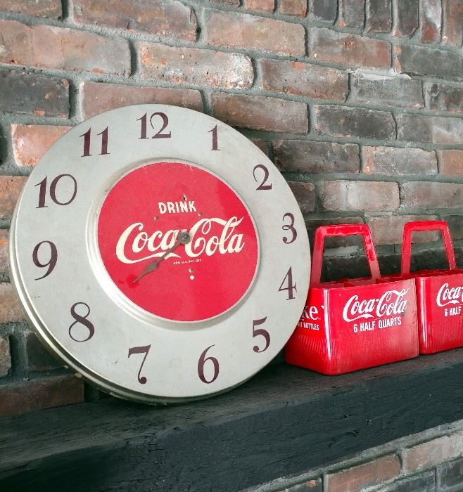 Rare round vintage Coca-Cola clock