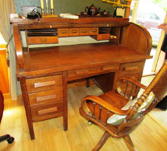 Antique Roll top desk