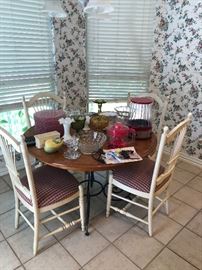 Breakfast Table and chairs