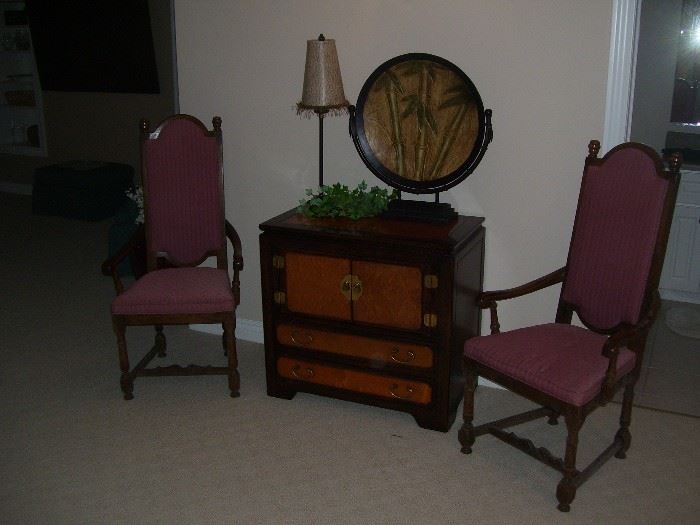Very nice chest with an oriental flair and accent pieces.