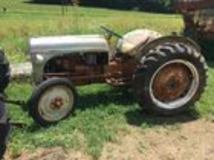 tractor