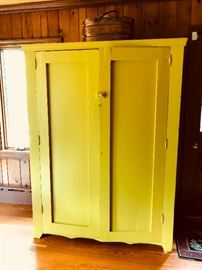 COUNTRY PAINTED CUPBOARD