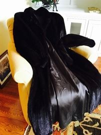 Full Length, Female Mink Coat with appraisal papers, Gorgeous and a Steal at Magnolia Estate Sale prices (not even close to the appraisal price!!!