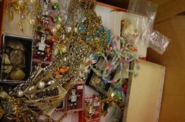 Vintage Costume Jewelry