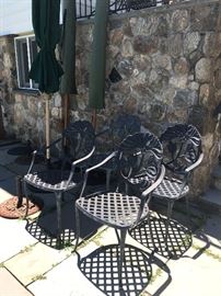 SET of 4 IRON CHAIRS 