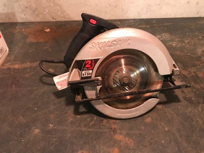 Skilsaw Circular saw