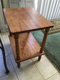 2 tier side table