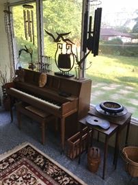 Grinnell Piano made in Detroit!