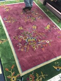 Chinese Art Deco Style Rug. 5'10" x 8'7".