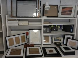 LOTS OF PICTURE FRAMES