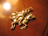 1940's Theif of Baghdad pin