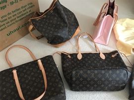 louis Vuitton ladies handbags and tote