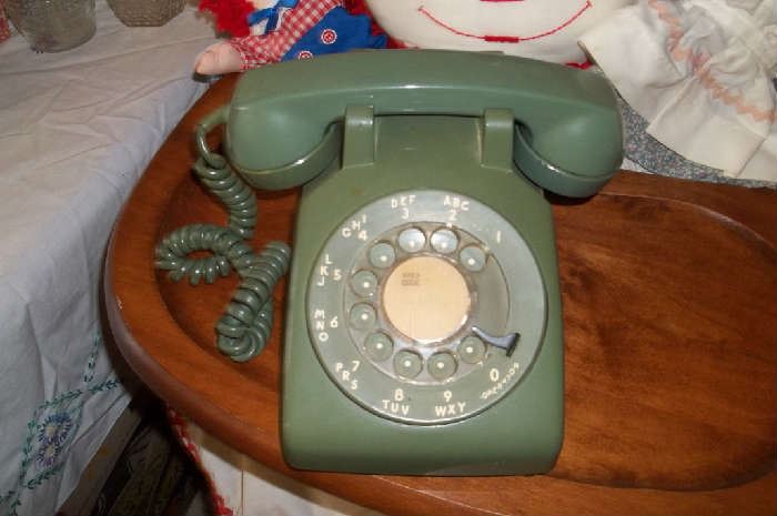 ROTARY DIAL GREEN PHONE 60'S