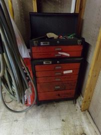 Nice Stacked Tool Box + Lots of hand Tools