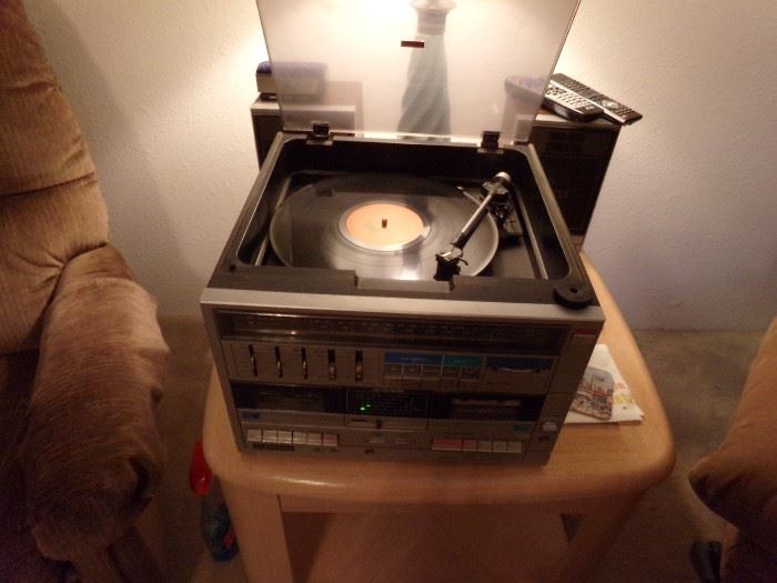Stereo System/Record Player …...Works Great!!