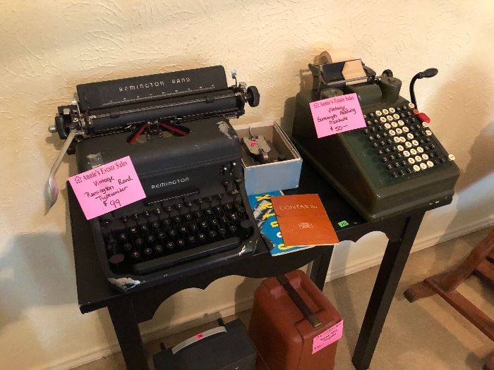 Antique typewriter/adding machine