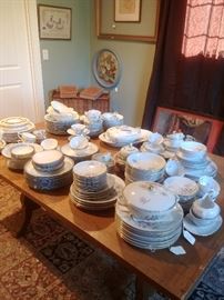 Zeh Scherzer china, complete set for 8 along with serving pieces