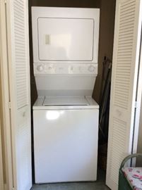 GE stackable washer/dryer