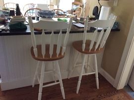 Pair barstools