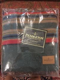 Brand new in the bag Pendleton queen-size camp blanket