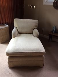 Lounge chair