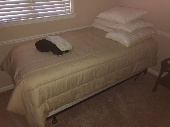 NEW BED AND LINENS
