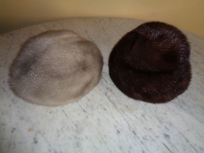 SIGNED HUDSONS WOODWARD MINK WOMENS CAPS