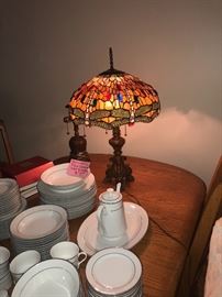 DINNING ROOM TABLE