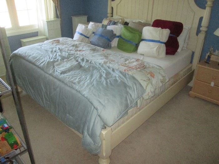 72" King Size Bed