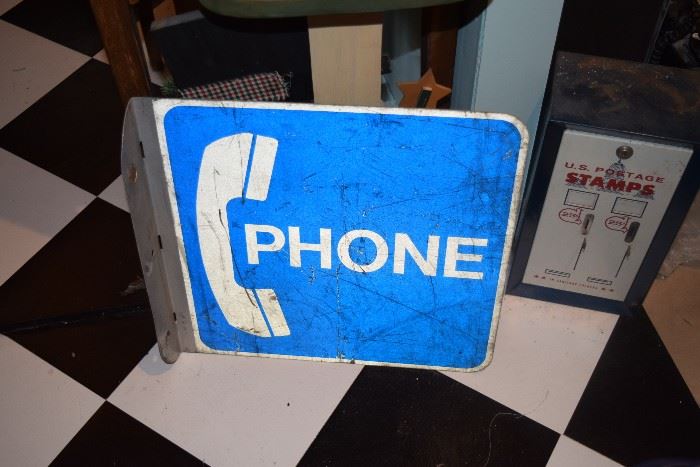 "Phone" sign