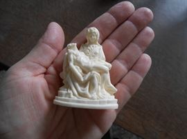 Small classic figure