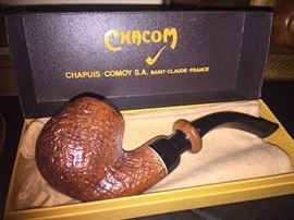 Chacon tobacco pipe made in France with certificate Mike twang Limited addition
Large collection of tobacco pipes