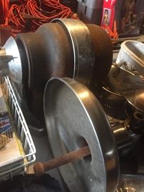 meat grinder Hobart