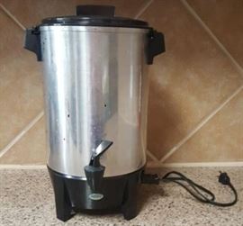 West Bend Coffee Urn https://ctbids.com/#!/description/share/32166
